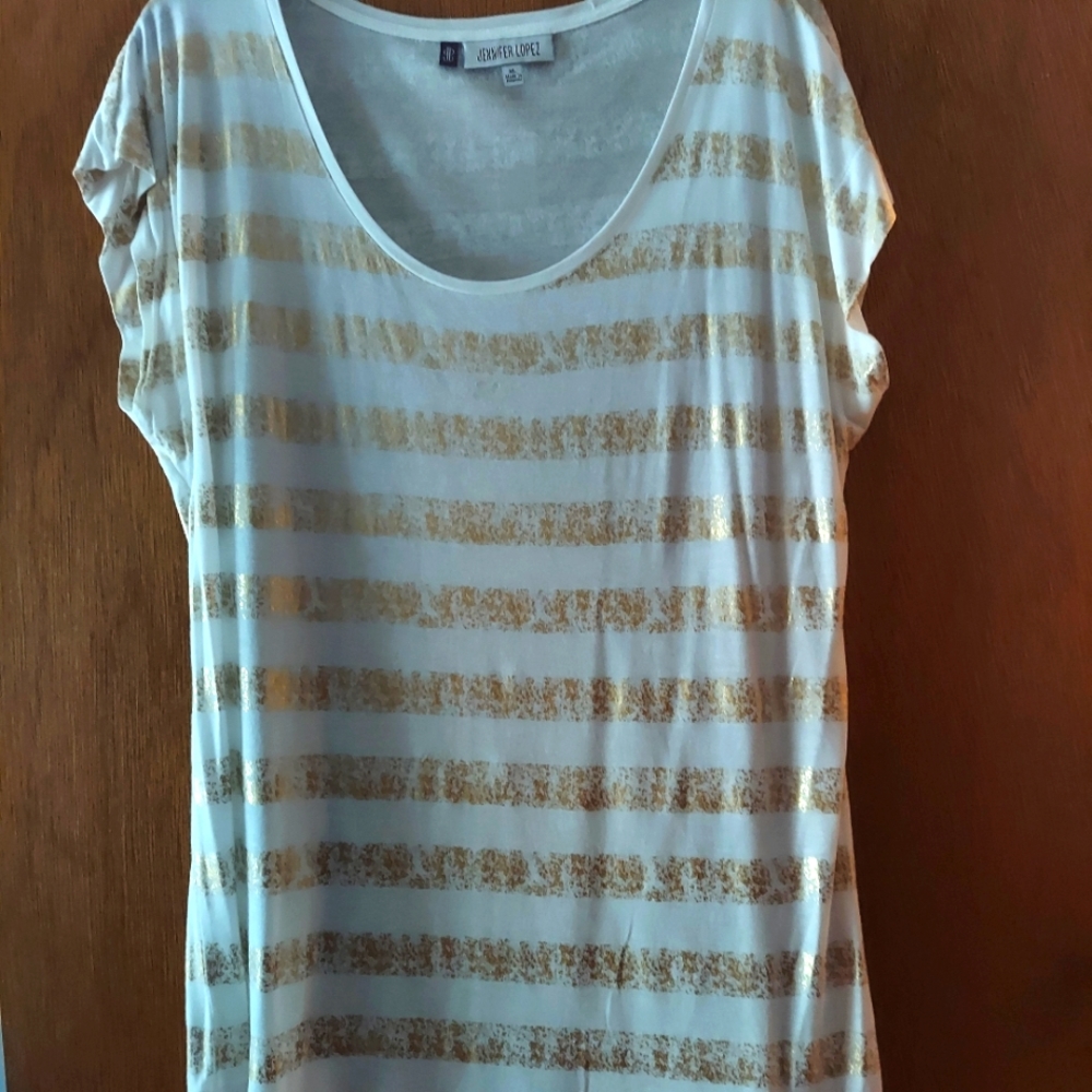 Jennifer Lopez scoop neck Tee